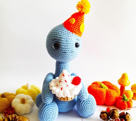 Happy Monroe Crochet Dinosaur Amigurumi Free Pattern - Lovelycraft