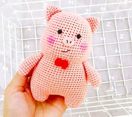 Little pig animal toy
