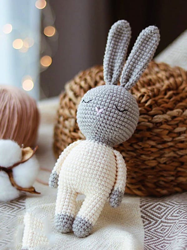 Conejito lindo soñoliento PDF Amigurumi Patrón gratis 3