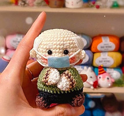 Chibi Bernie Sanders Amigurumi Crochet Pattern