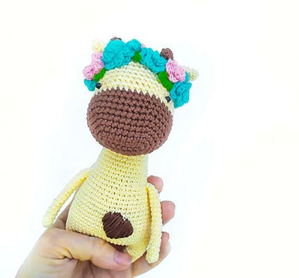 Nice Little Giraffe Amigurumi Crochet Pattern