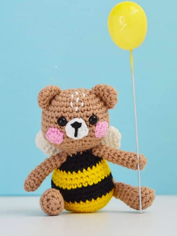 Tiny Beeny Amigurumi Crochet Pattern