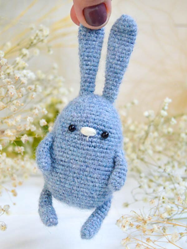 Pascua de Resurrección Conejo Amigurumi Patrón Gratis