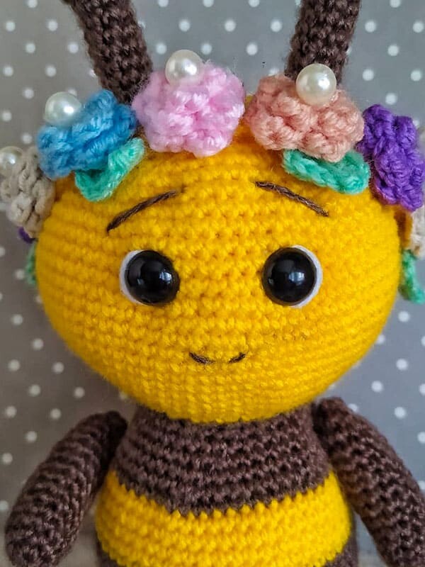 Abeja Flora Amigurumi Patrón Gratis 1