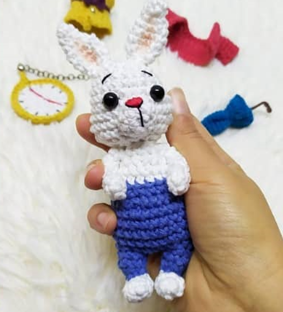 Alicia Conejo Blanco Amigurumi Patrón Gratis cabeza