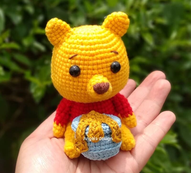 Crochet Winnie the pooh Amigurumi Pattern (1)