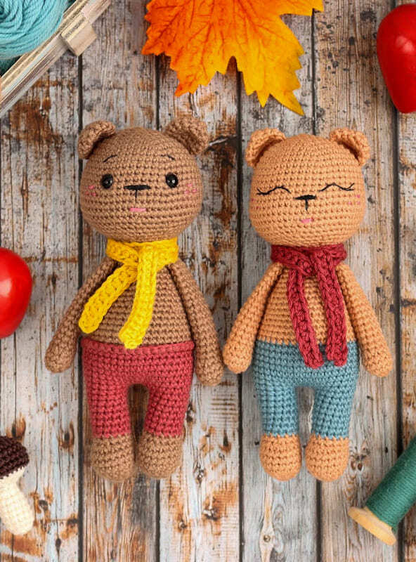 Small Crochet Teddy Bear Amigurumi Free Pattern (2)