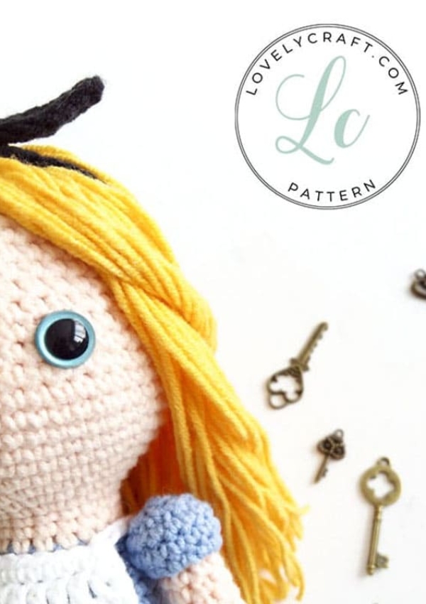 Crochet Alice in Wonderland Amigurumi Free Pattern Lovelycraft