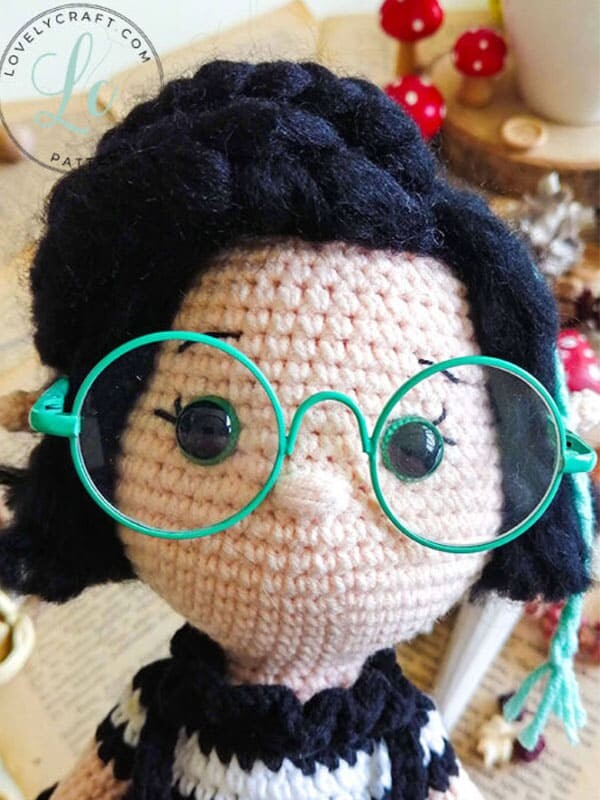 Crove Doll Amigurumi Crochet Pattern (4)