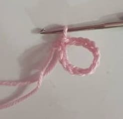 Cat Crochet Keychain Amigurumi Free Pattern icing