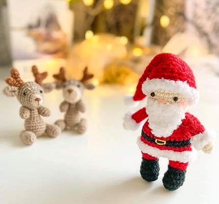 Crochet Mini Santa Amigurumi Free Pattern