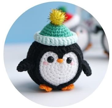 Crochet Penguin Amigurumi Free Pattern head and body