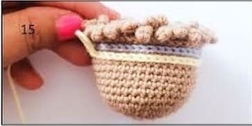 crochet christmas tree ornament angel amigurumi free pattern- hat and hair