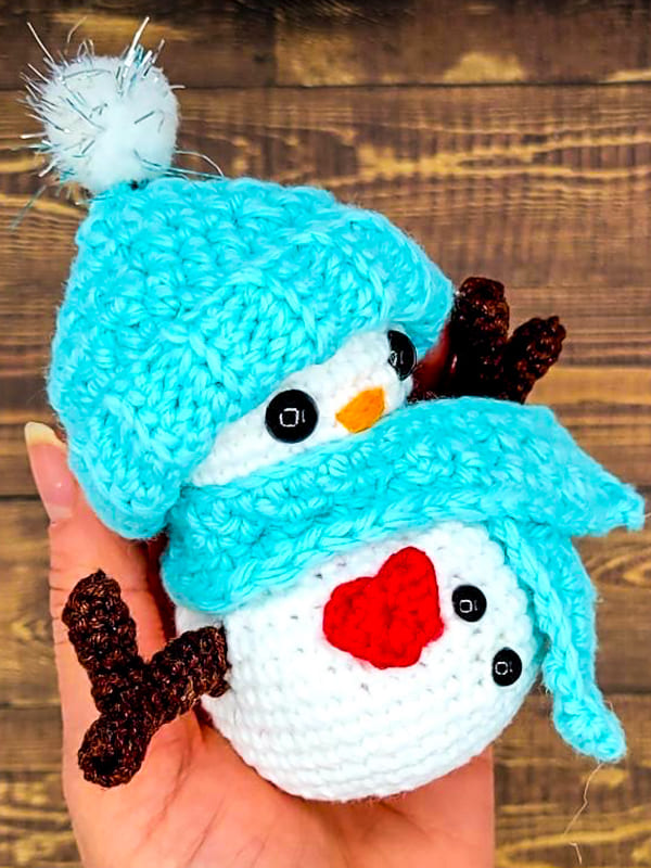 crochet snowman amigurumi free pattern