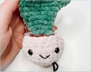 Crochet Christmas Cactus Ornament Free Pattern-pot-4