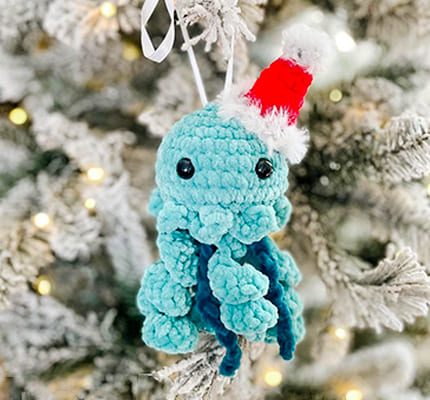 Crochet Jellyfish Christmas Ornament Amigurumi Free Pattern