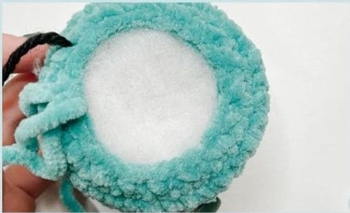 Crochet Jellyfish Christmas Ornament Amigurumi Free Pattern- head