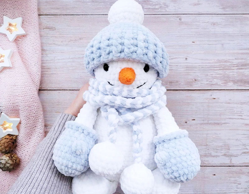 Plush Crochet Snowman Amigurumi PDF Free Pattern (2)