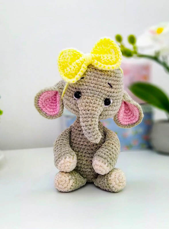 Crochet pattern Elephant / Amigurumi pattern / crochet eyes / big