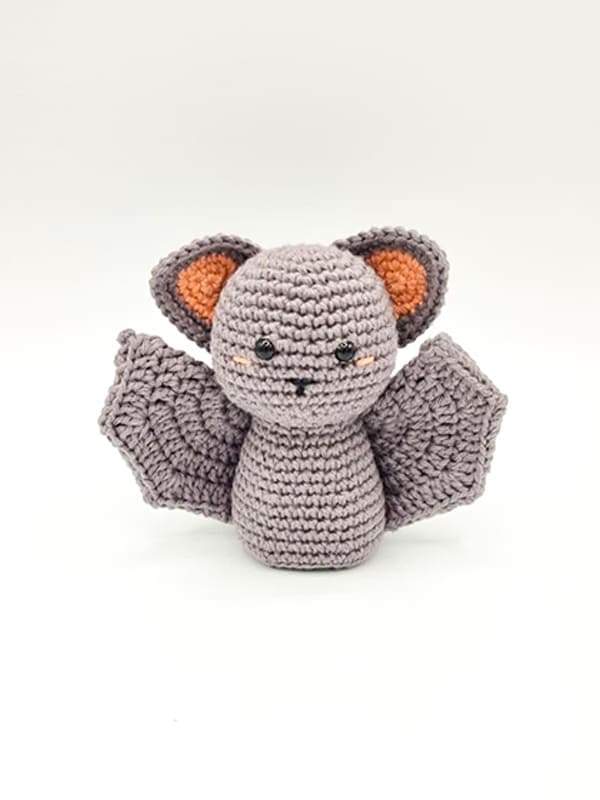 Pequeño Murciélago PDF Amigurumi Patrón Gratis