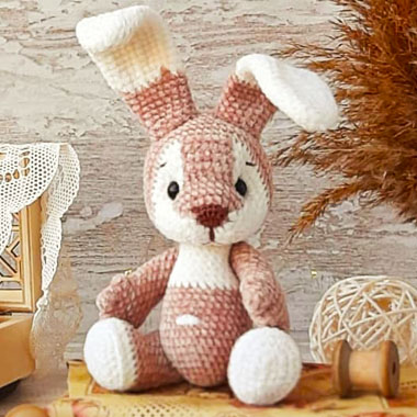 Conejito de peluche PDF Amigurumi Patrón Gratis Velvet bunny thumbnail