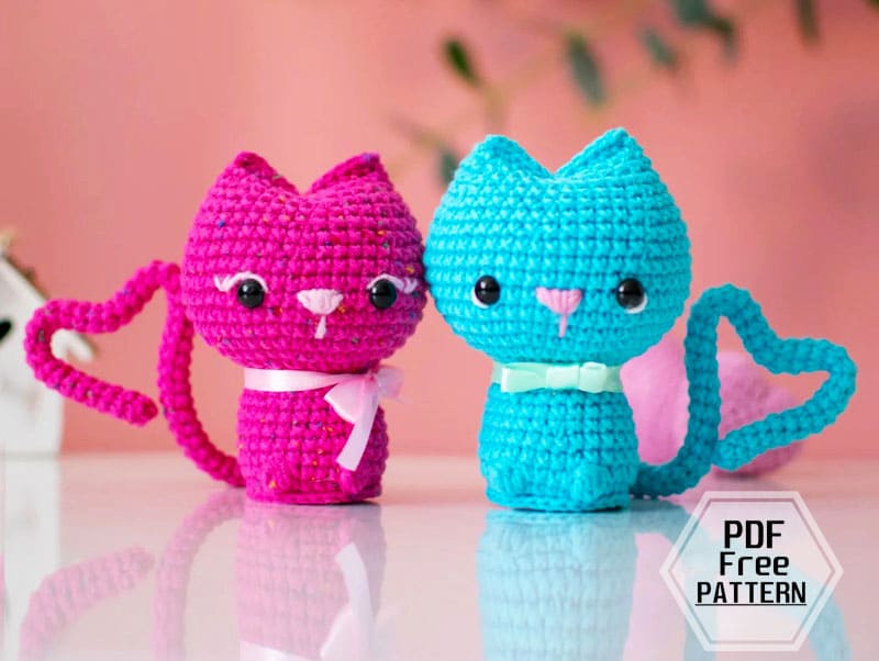 Crochet Valentine's Kitten Amigurumi Free PDF Pattern (2)