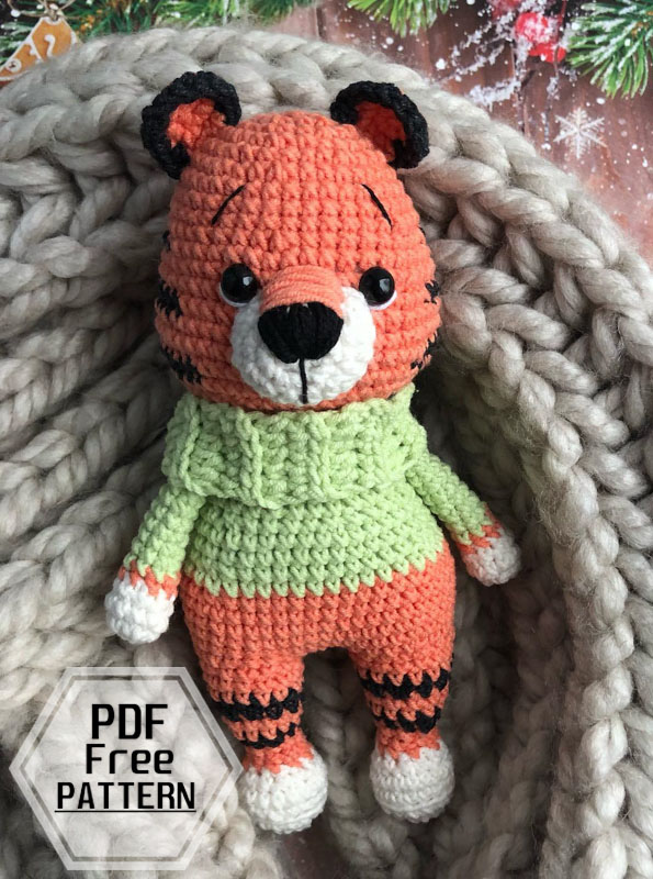 Cute Tiger in Sweater Crochet Amigurumi PDF Pattern (4)