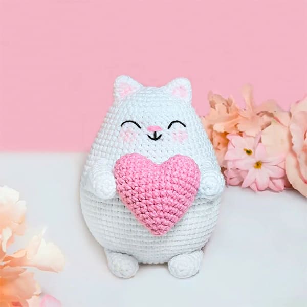 Crochet Kitten PDF Amigurumi Free Pattern