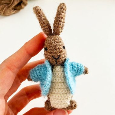 Easy Peter Rabbit Crochet Amigurumi PDF Pattern (1)